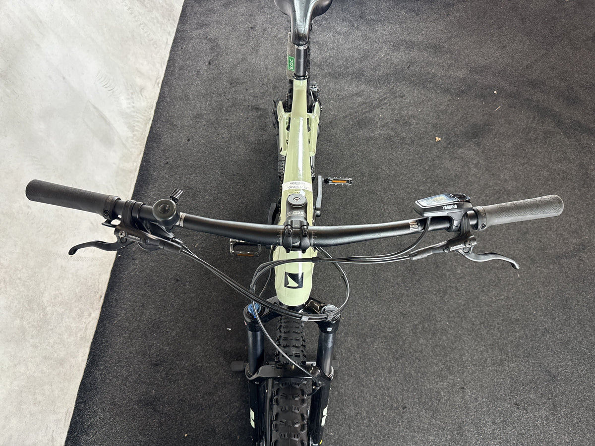 Bifoco — cockpit_von_vorne