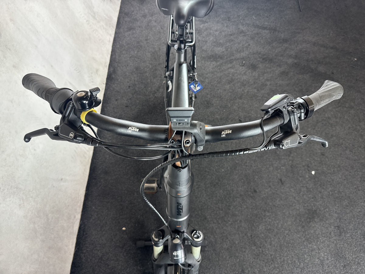 Bifoco — cockpit_von_vorne