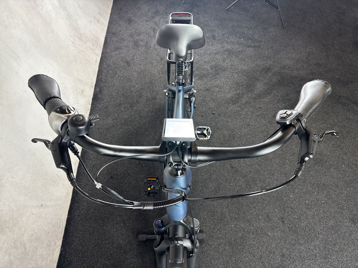 Bifoco — cockpit_von_vorne