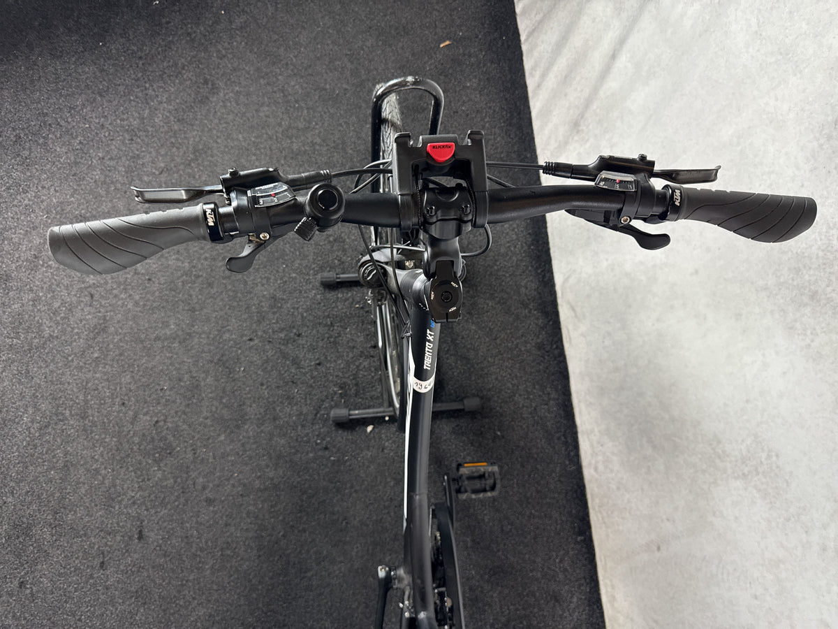 Bifoco — cockpit_fahrersicht