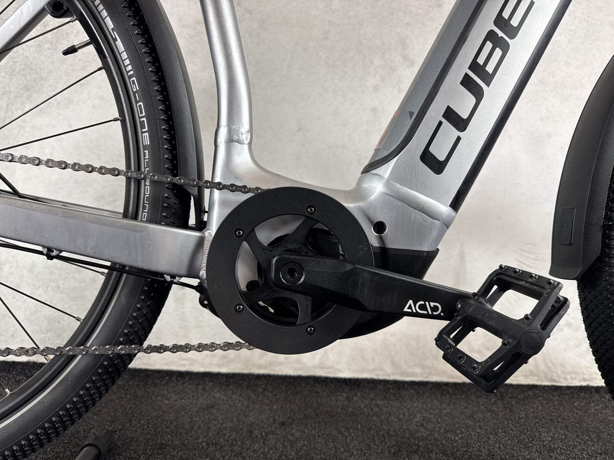Bifoco — motor_rechts