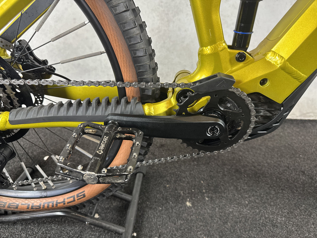 Bifoco — motor_rechts