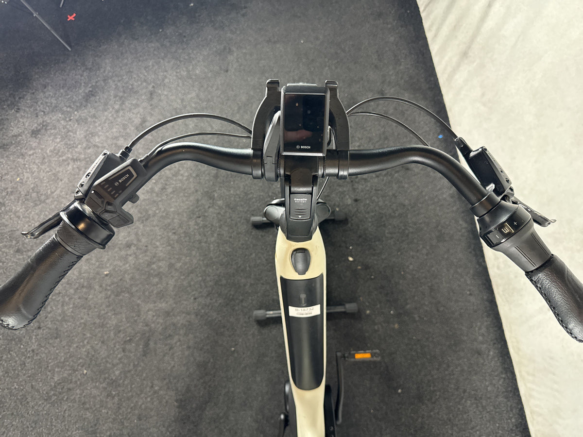 Bifoco — cockpit_fahrersicht