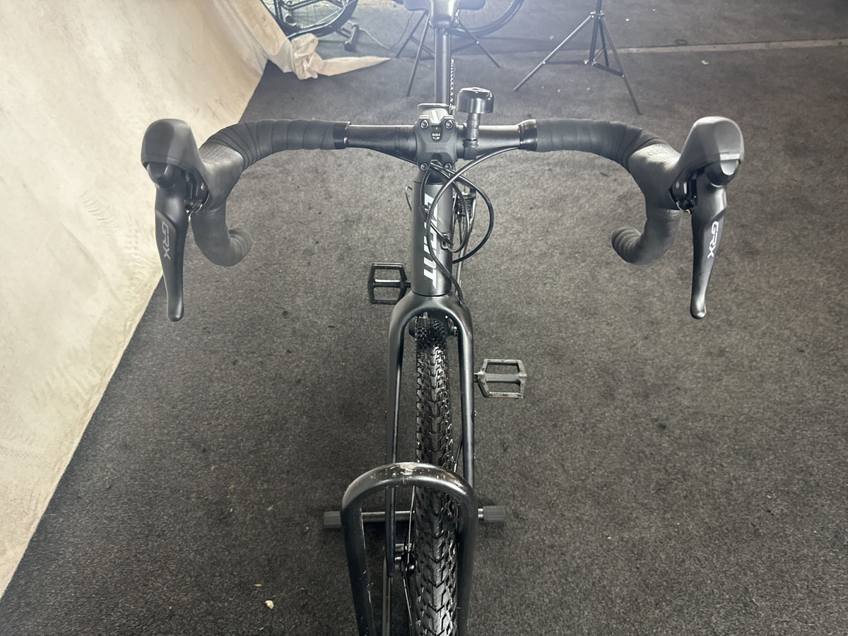 Bifoco — cockpit_von_vorne