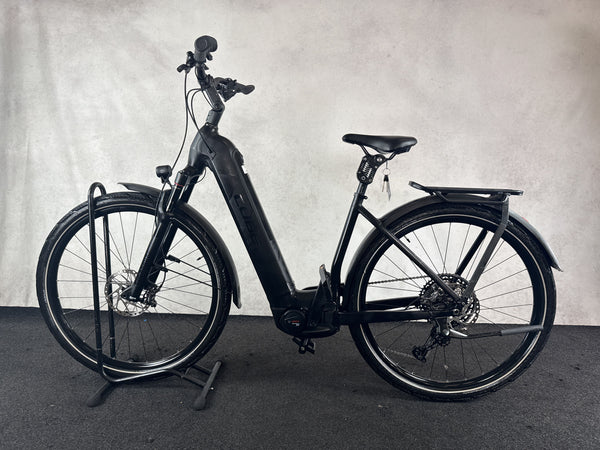 CUBE Kathmandu Hybrid SLT 750