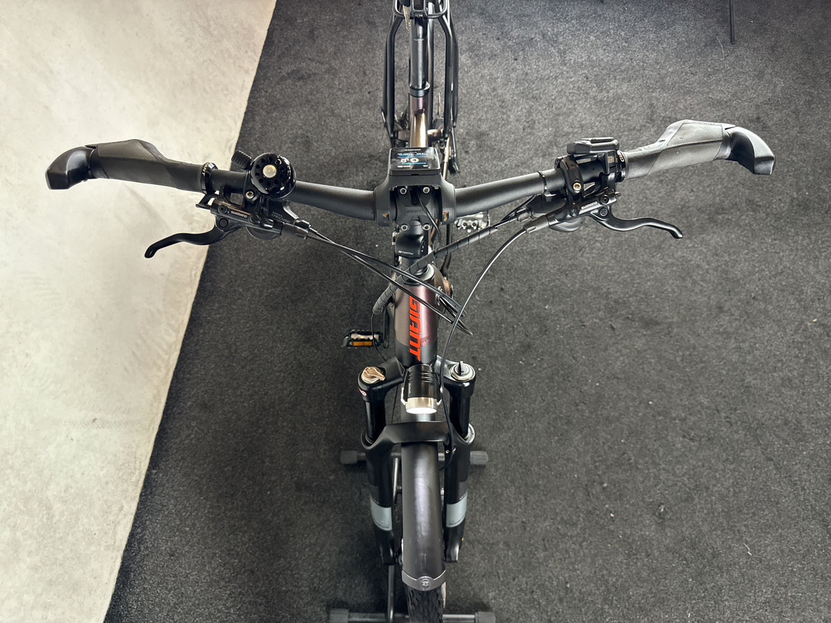 Bifoco — cockpit_von_vorne