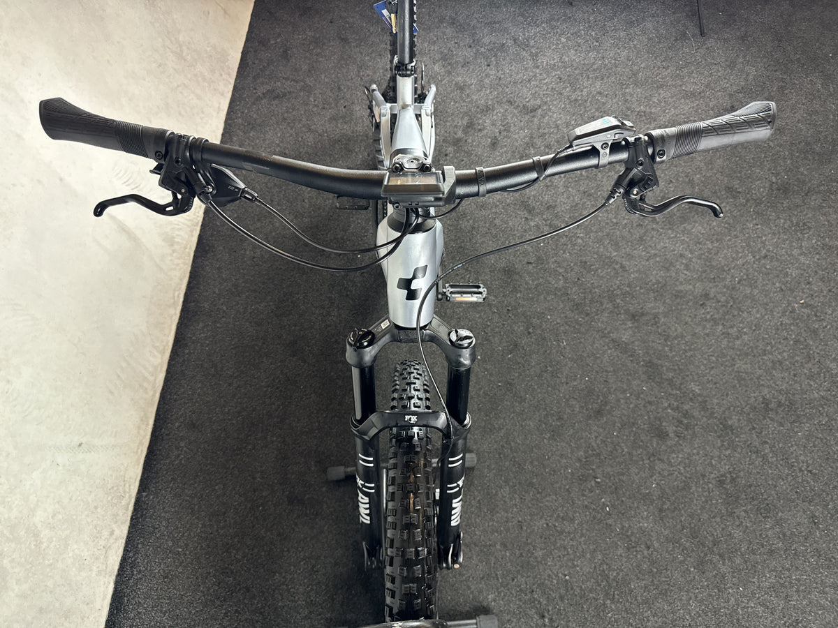 Bifoco — cockpit_von_vorne