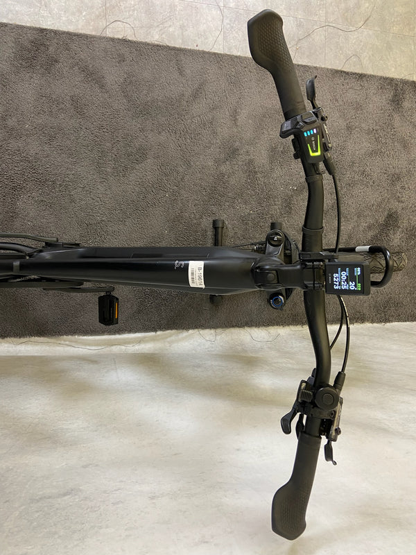 Cube Kathmandu Hybrid SLT
