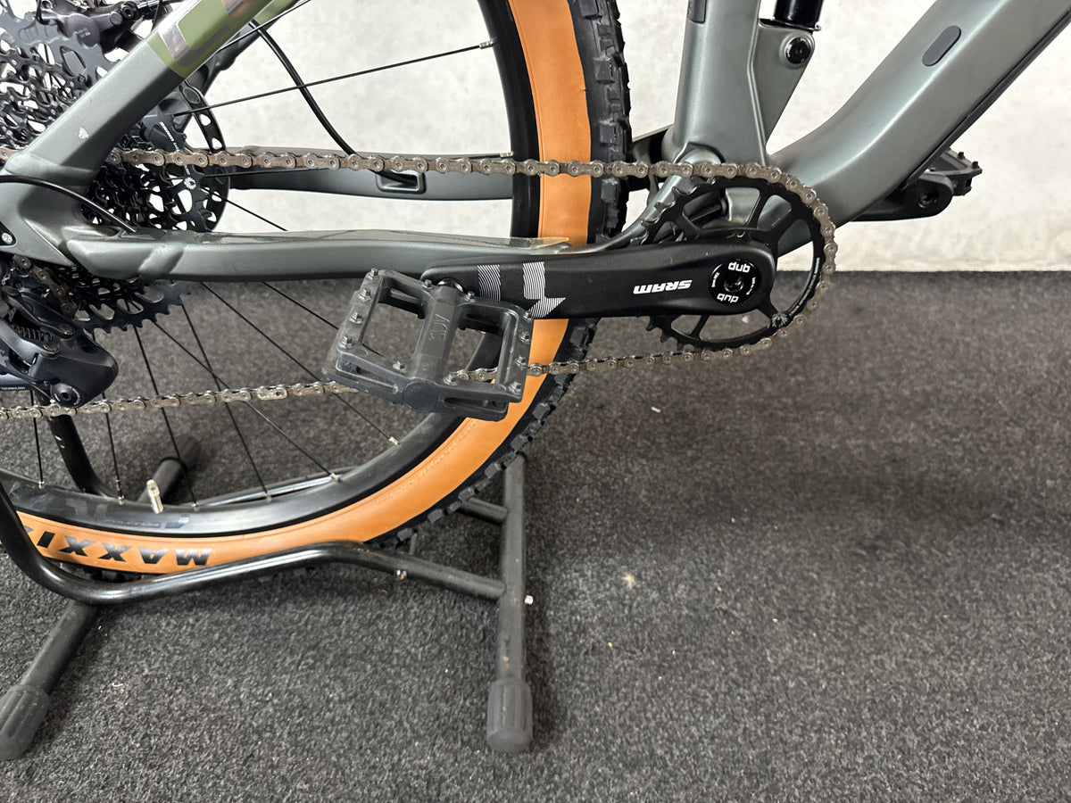 Bifoco — motor_rechts