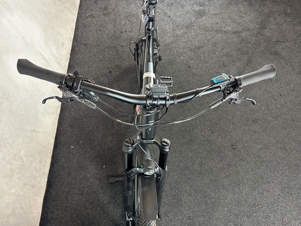 Bifoco — cockpit_von_vorne