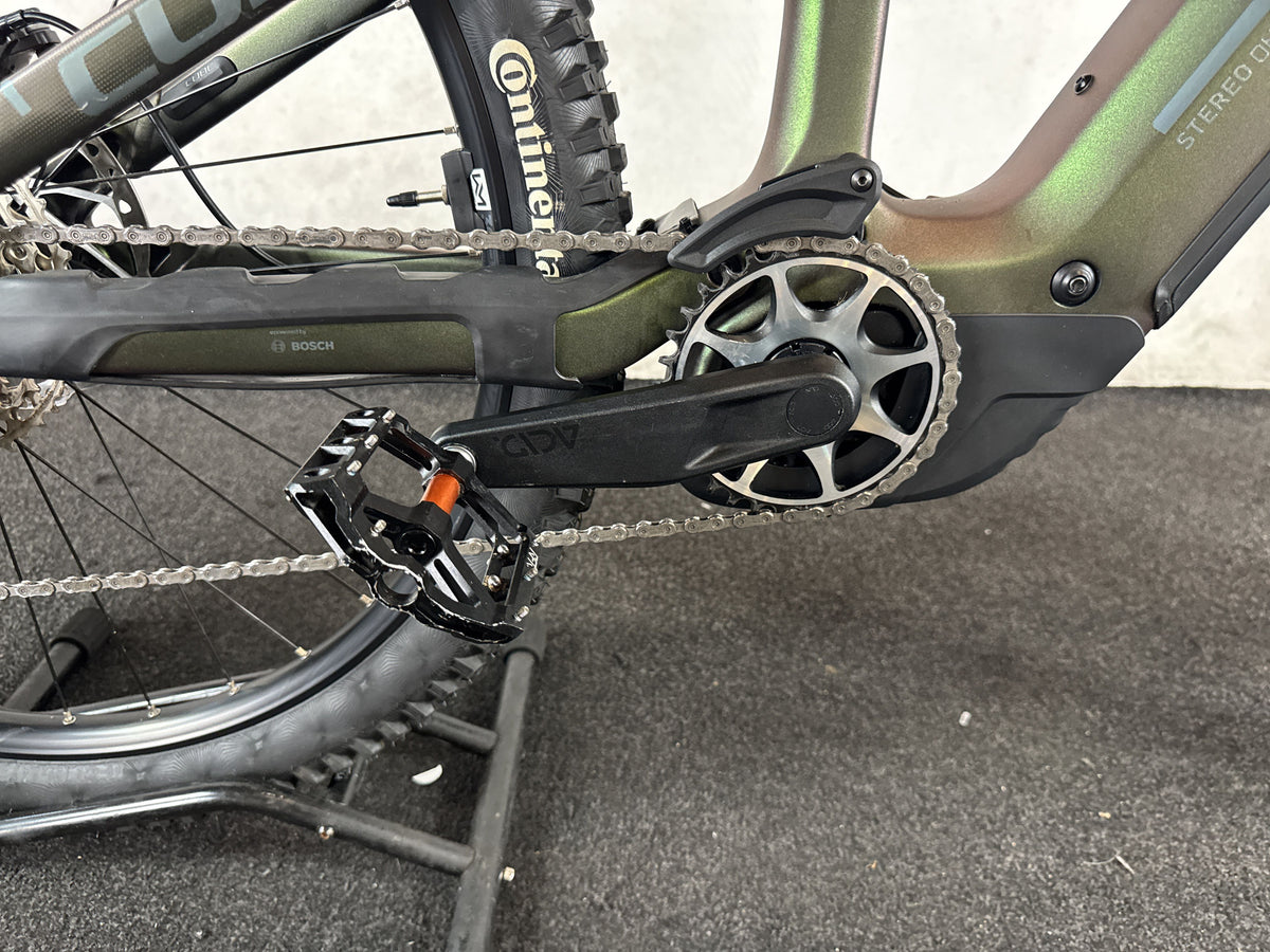 Bifoco — motor_rechts