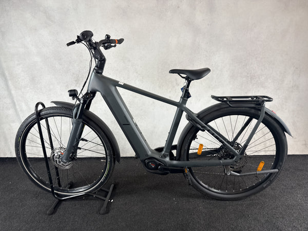 Cube  kathmandu Hybrid one 600