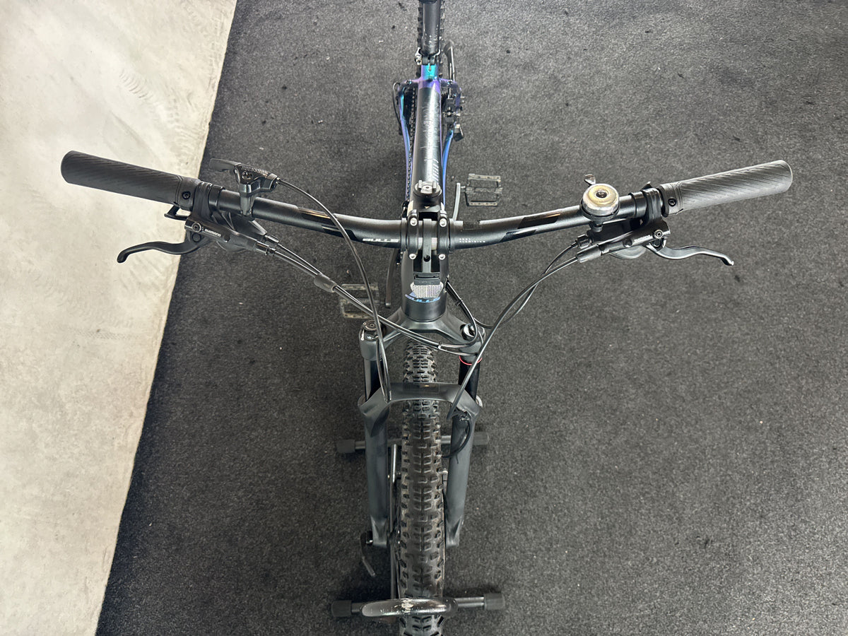 Bifoco — cockpit_von_vorne