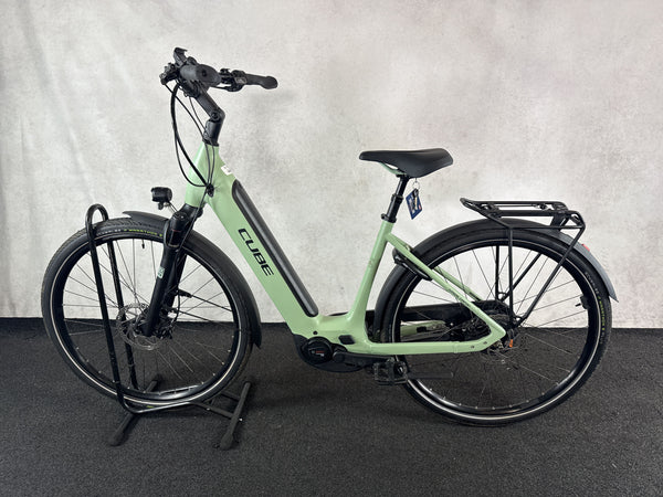 CUBE Supreme Hybrid Comfort SLX 625