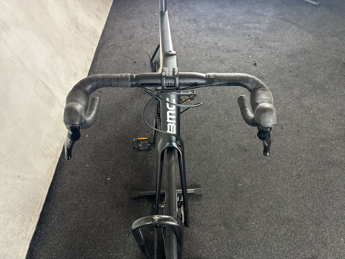 Bifoco — cockpit_von_vorne