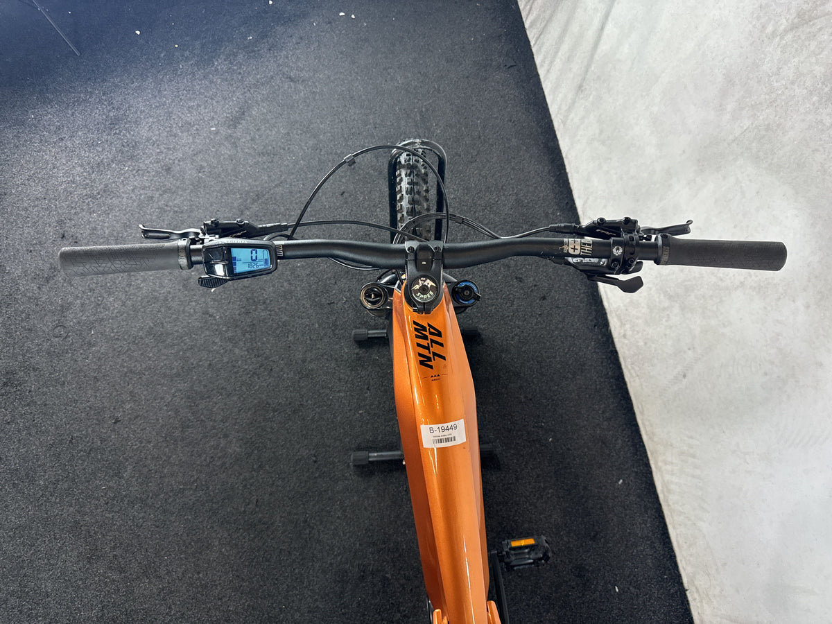 Bifoco — cockpit_fahrersicht