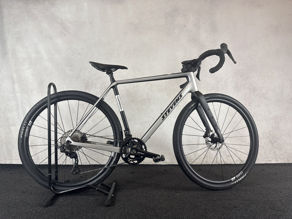 Stevens Camino Pro
