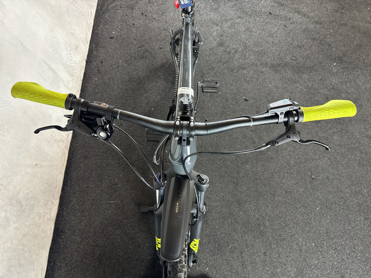 Bifoco — cockpit_von_vorne