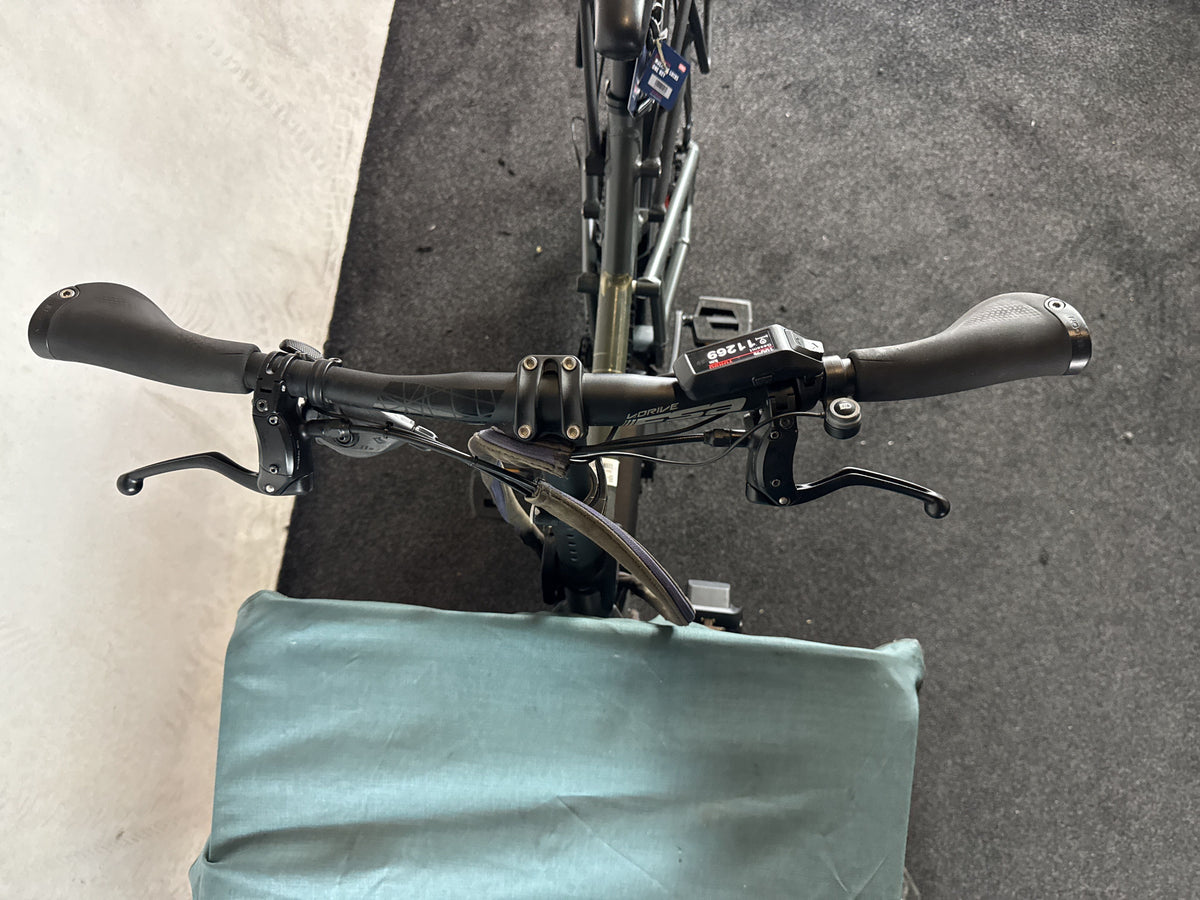 Bifoco — cockpit_von_vorne