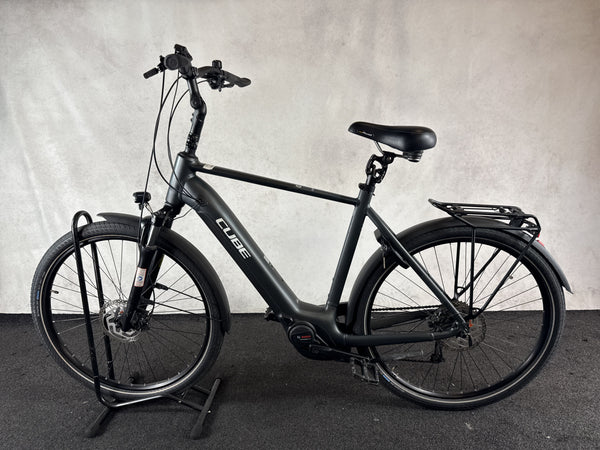 Cube Touring hybrid One