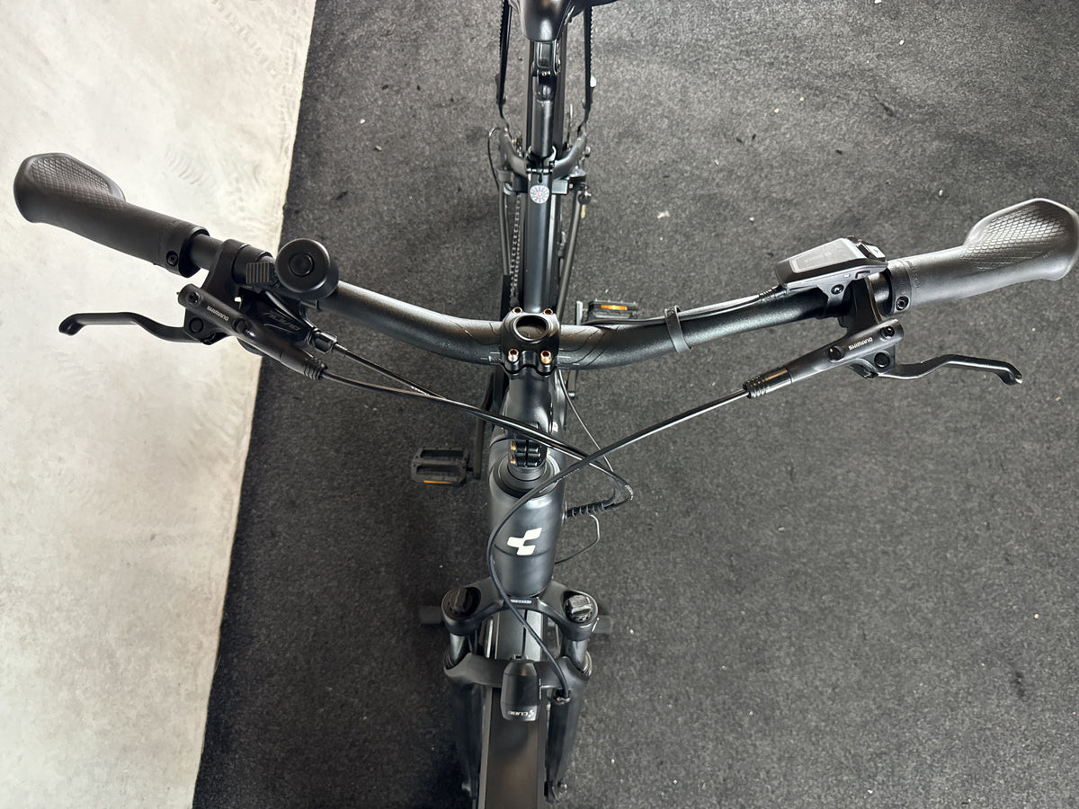 Bifoco — cockpit_von_vorne