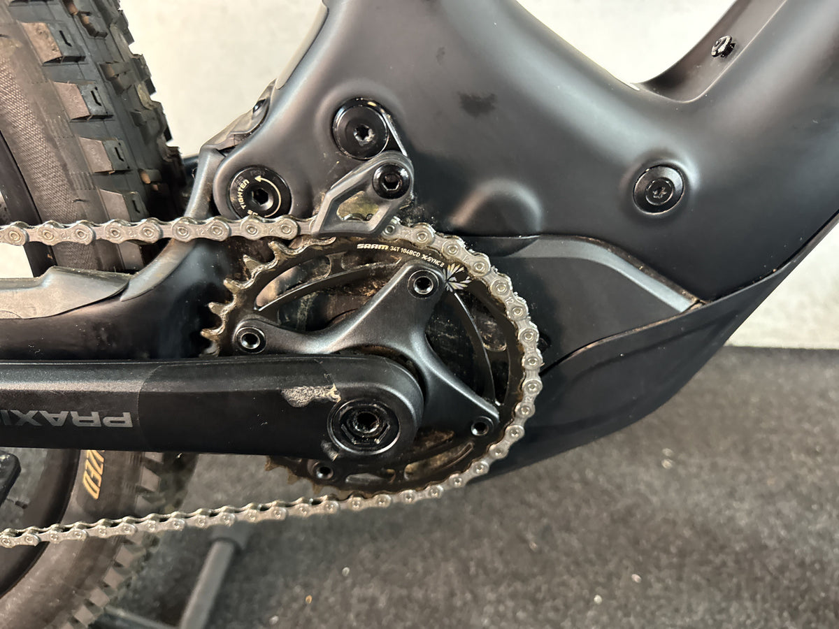 Bifoco — motor_rechts
