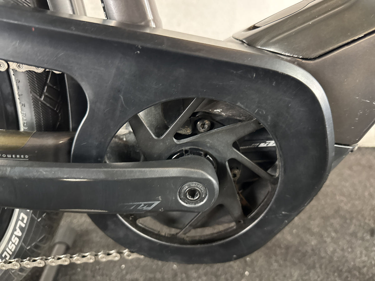Bifoco — motor_rechts