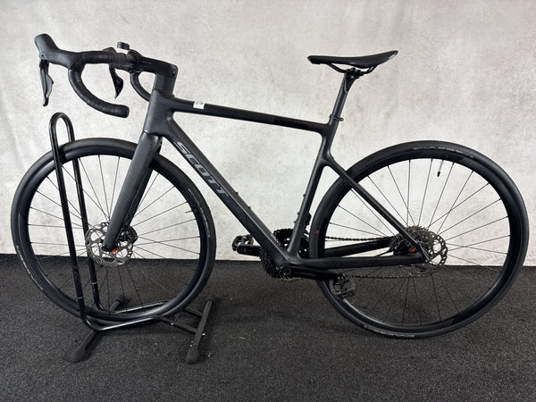Scott Addict 40 Champion Black S 2025