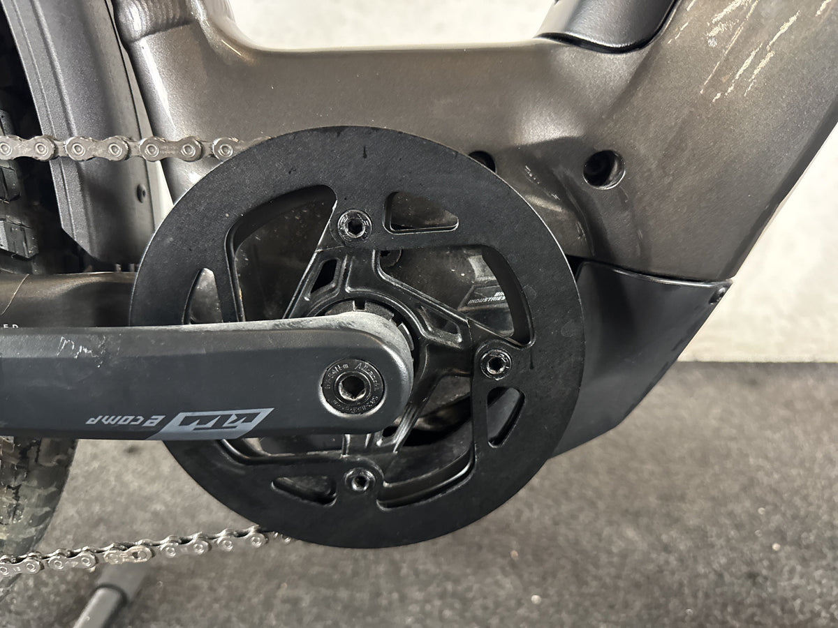 Bifoco — motor_rechts